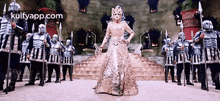 Queen.Gif GIF - Queen Sridevi Walking GIFs