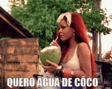 água De Côco Rihanna GIF - Coconut Coconut Water GIFs