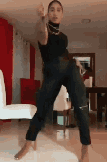 Emilly Ferreira Dance GIF - Emilly Ferreira Dance GIFs