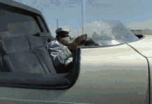 Angry Old Lady Driving GIF - Old Lady Driving Grandma Driving Monkey Driving GIFs