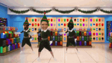 Christmas Elfs GIF - Christmas Elfs Dance GIFs