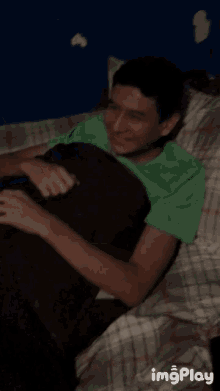 Guy Laughing Hysterically GIF - Guy Laughing Hysterically Lol GIFs