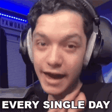 Every Single Day Vrax GIF - Every Single Day Vrax Everyday GIFs