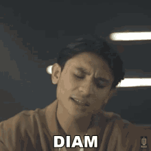 Diam Rheno Poetiray GIF - Diam Rheno Poetiray Diam Song GIFs