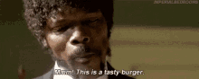 Tasty Burger GIF - Pulp Fiction Samuel Jackson Cheeseburger GIFs