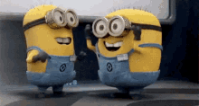On A Hâte !!! GIF - Minions Happy Excited GIFs