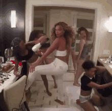 Twerk Beyonce GIF - Twerk Beyonce Music Video GIFs