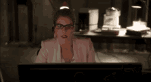 Felicity Smoak Arrow GIF - Felicity Smoak Arrow Over Watch GIFs