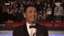 clap chow chow yun fat smile happy