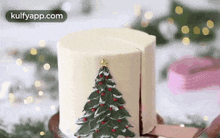 Christmas Tree Cake.Gif GIF