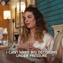 I Cant Make Big Decisions Under Pressure Alexis GIF - I Cant Make Big Decisions Under Pressure Alexis Alexis Rose GIFs