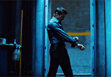 Brandt Mission Impossible GIF - Brandt Mission Impossible Stretch GIFs