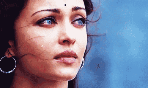 Aishwarya Rai GIF - Cry Cries Aishwarya Rai - Discover & Share GIFs