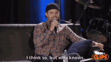 Stephen Amell Stemily GIF - Stephen Amell Stemily I Think So GIFs