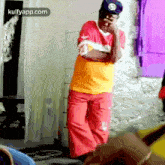 Share With Your Handsome Hunk.Gif GIF - Share With Your Handsome Hunk Bramhi Brahmi GIFs