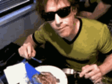 Perry Bamonte The Cure GIF - Perry Bamonte The Cure Food GIFs