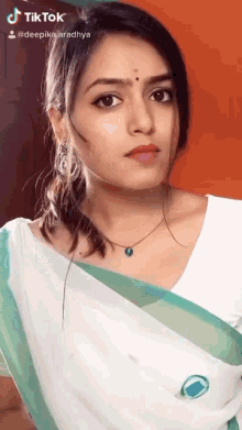 Saree Saree Love GIF - Saree Saree Love Telugu Girl GIFs