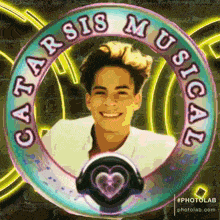 a picture of a boy in a circle that says catar sis musical