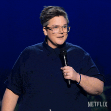 Nod Hannah Gadsby GIF - Nod Hannah Gadsby Hannah Gadsby Something Special GIFs
