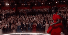 Accepting Award GIF - Oscars2017 Viola Davis Accepting Award GIFs