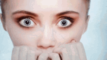 Scared Girl Switchblade GIF - Scared Girl Switchblade Scare Girl With Knife GIFs