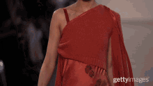 alejandra alonso rojas runway model walk fashion