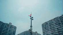 a tall building with the letter c7 on the top of it