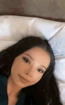 Bella Poarch Bed GIF - Bella Poarch Bed Lazy Day GIFs