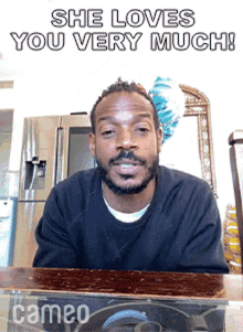 She Loves You Very Much Marlon Wayans GIF - She Loves You Very Much Marlon Wayans Cameo GIFs