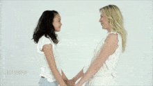 Mother And Daughter Smoochie GIF - Mother And Daughter Smoochie Noses GIFs