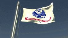 a flag that says united states army 1775 on it