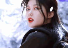 Kim Yoo Jung Look Back GIF