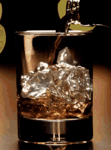 Whisky Bourbon GIF - Whisky Bourbon Drink GIFs