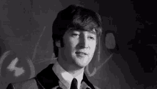 John Lennon Smiling GIF - John Lennon Smiling The Beatles GIFs