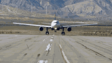 Delta Airplane GIF - Delta Airplane Delta Airlines GIFs