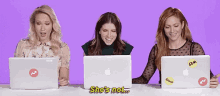 Shes Not Anna Kendrick GIF - Shes Not Anna Kendrick Reading Mail GIFs