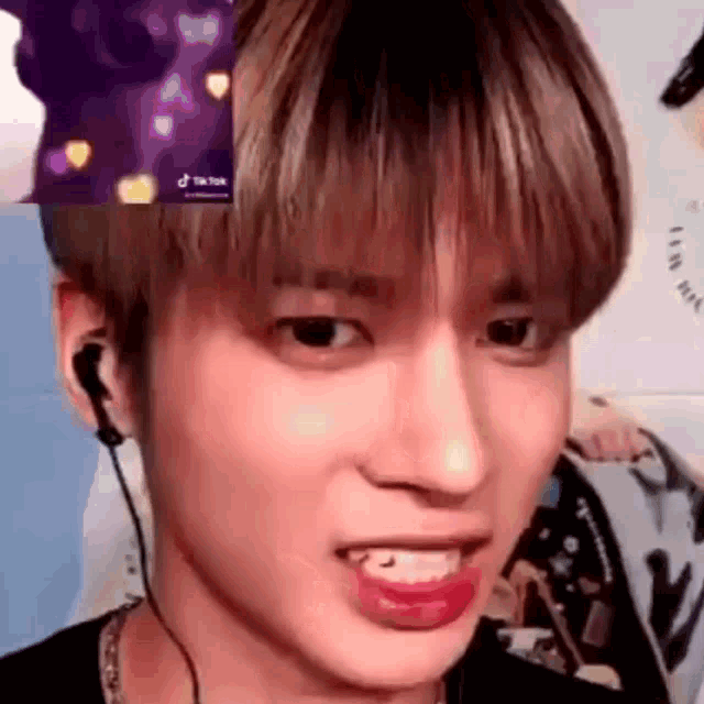 Teteshrek Txtreaction GIF - Teteshrek Txtreaction Taehyun Reaction GIFs