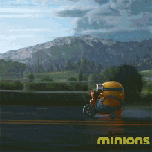 Im Coming Your Way Otto GIF - Im Coming Your Way Otto Minions The Rise Of Gru GIFs