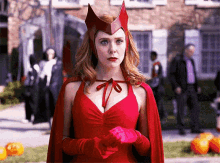 Elizabeth Olsen Scarlett Witch GIF - Elizabeth Olsen Scarlett Witch GIFs