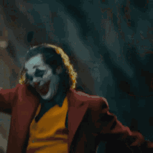Joker Dance GIF - Joker Dance GIFs