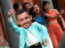 Lovren Bhangra GIF - Lovren Bhangra Dance GIFs