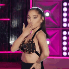 Ariana Grande Ariana Grande Rupaul GIF - Ariana Grande Ari Ariana GIFs