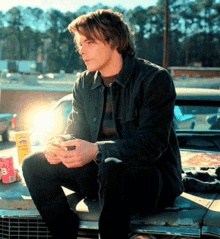 jonathan byers adorable cute handsome