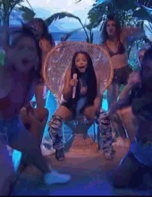 Nicki Minaj Am As GIF - Nicki Minaj Am As GIFs
