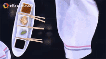 Revelando Sushi GIF - Revelando Sushi Comida Japonés GIFs