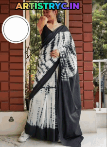 Khadi Saree Black Saree GIF - Khadi Saree Black Saree Modern Black Sarees GIFs