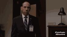 Twin Peaks Showtime GIF - Twin Peaks Showtime Serious GIFs