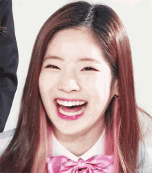 Twice Jeongyeon GIF - Twice Jeongyeon Laugh GIFs
