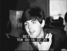 Paul Mc Cartney Beatles GIF - Paul Mc Cartney Beatles The Beatles GIFs