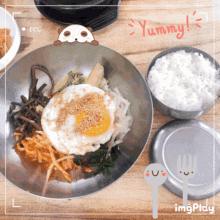 Im Hungry Primsarang GIF - Im Hungry Primsarang Yummy GIFs